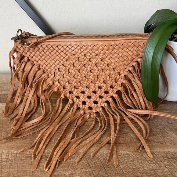 Filmore Leather 3 in 1 Crossbody Clutch - Picture 10 of 13